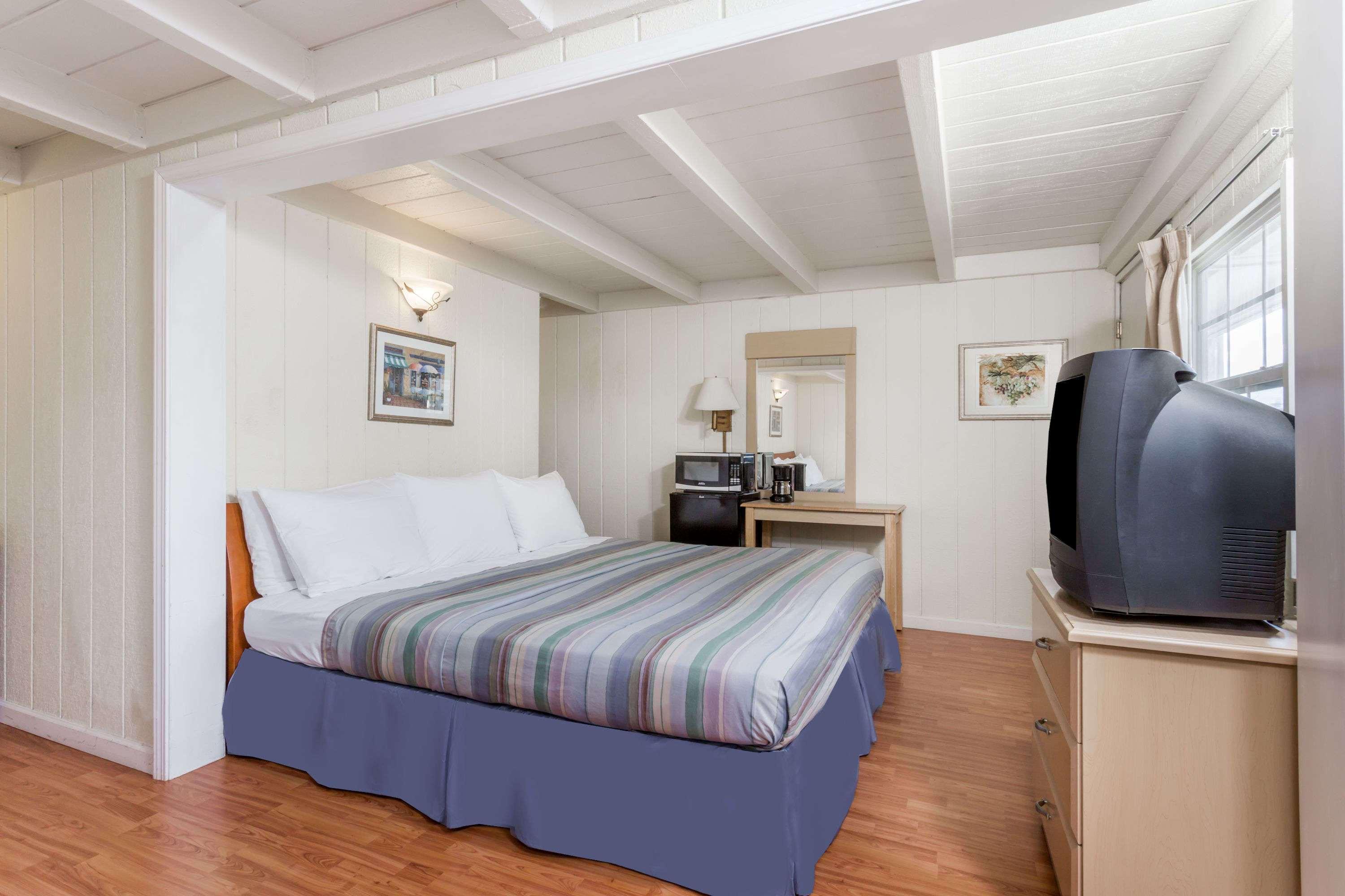 Travelodge By Wyndham Fairfield/Napa Valley Exterior photo